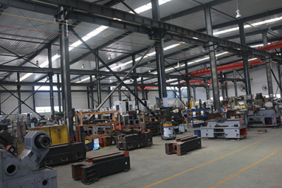 高速精密數(shù)控車床