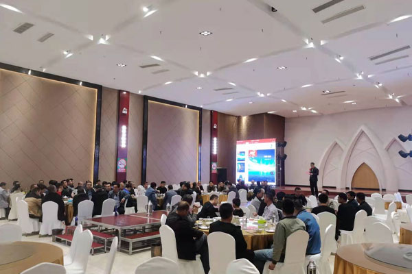 平原地區機床展示暨客戶聯誼會召開